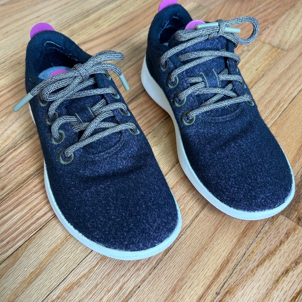 Allbird Women's Blue and Pink Sneakers Sz 7